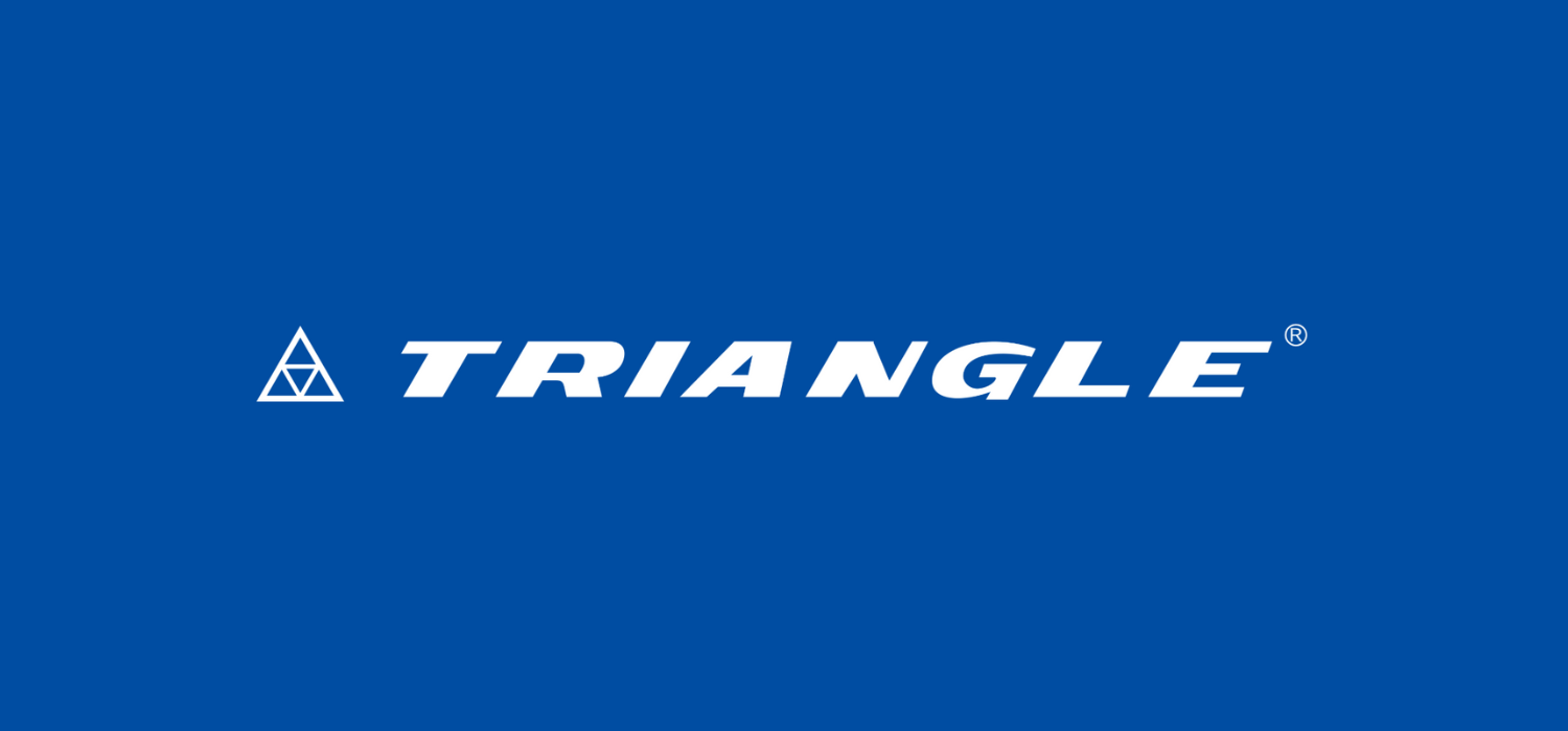 TRIANGLE   1500X700