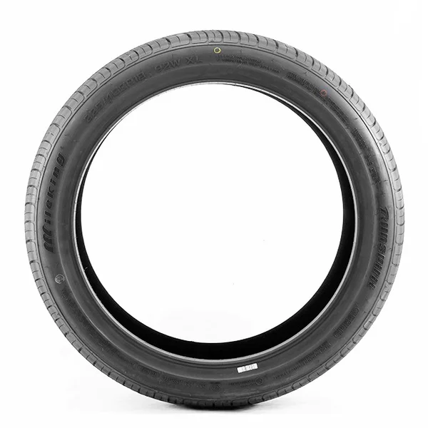 Pneu 225/40R18 Aro 18 MILEKING RUNSPIRIT XL 92W