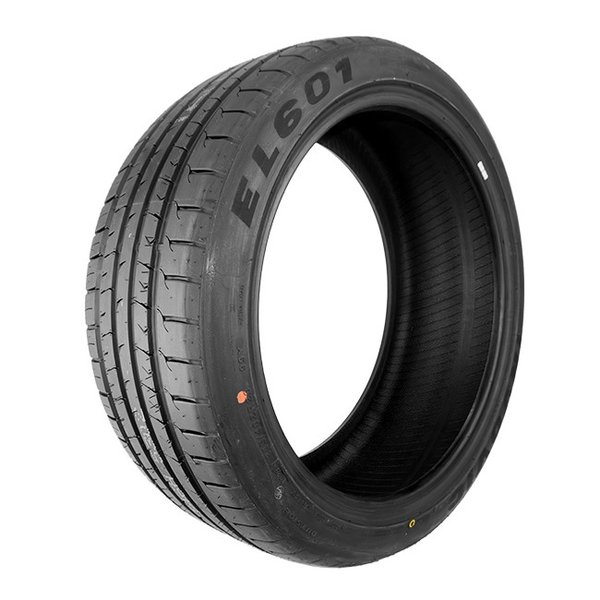 Pneu Invovic El601 245/40 R20 99y
